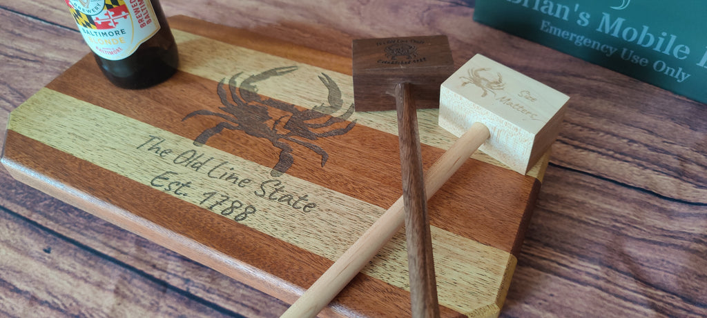 Handcrafted Honduran Mahogany & Myrtle Cutting with Maryland Crab Design